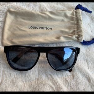 Louis Vuitton Oliver Sunglasses Black Blue